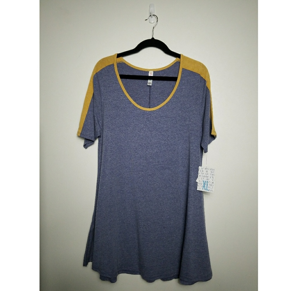LuLaRoe Perfect T Shirt XL
